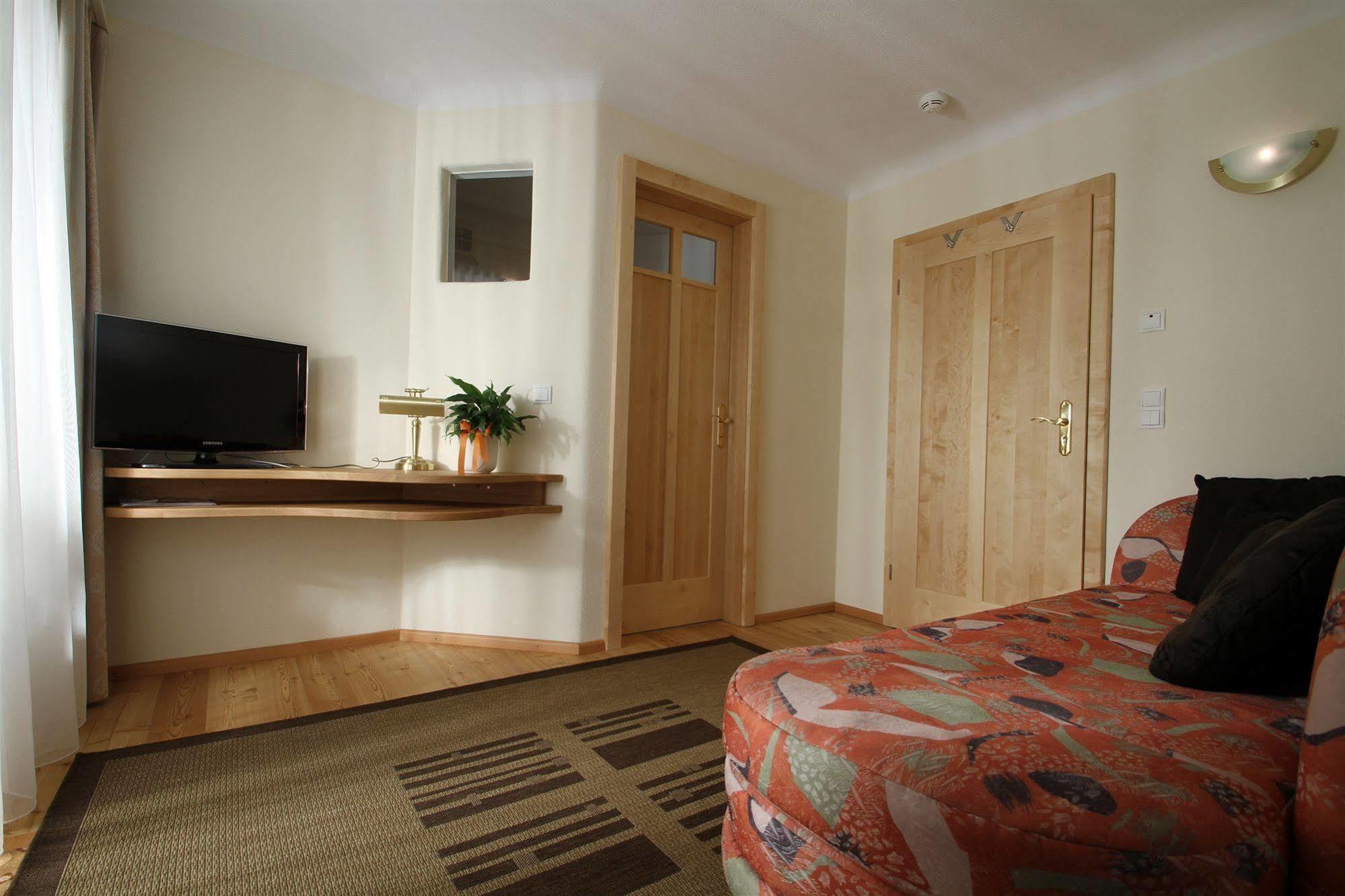 Hotel Kraftquelle Schlossblick Angerberg  Екстер'єр фото