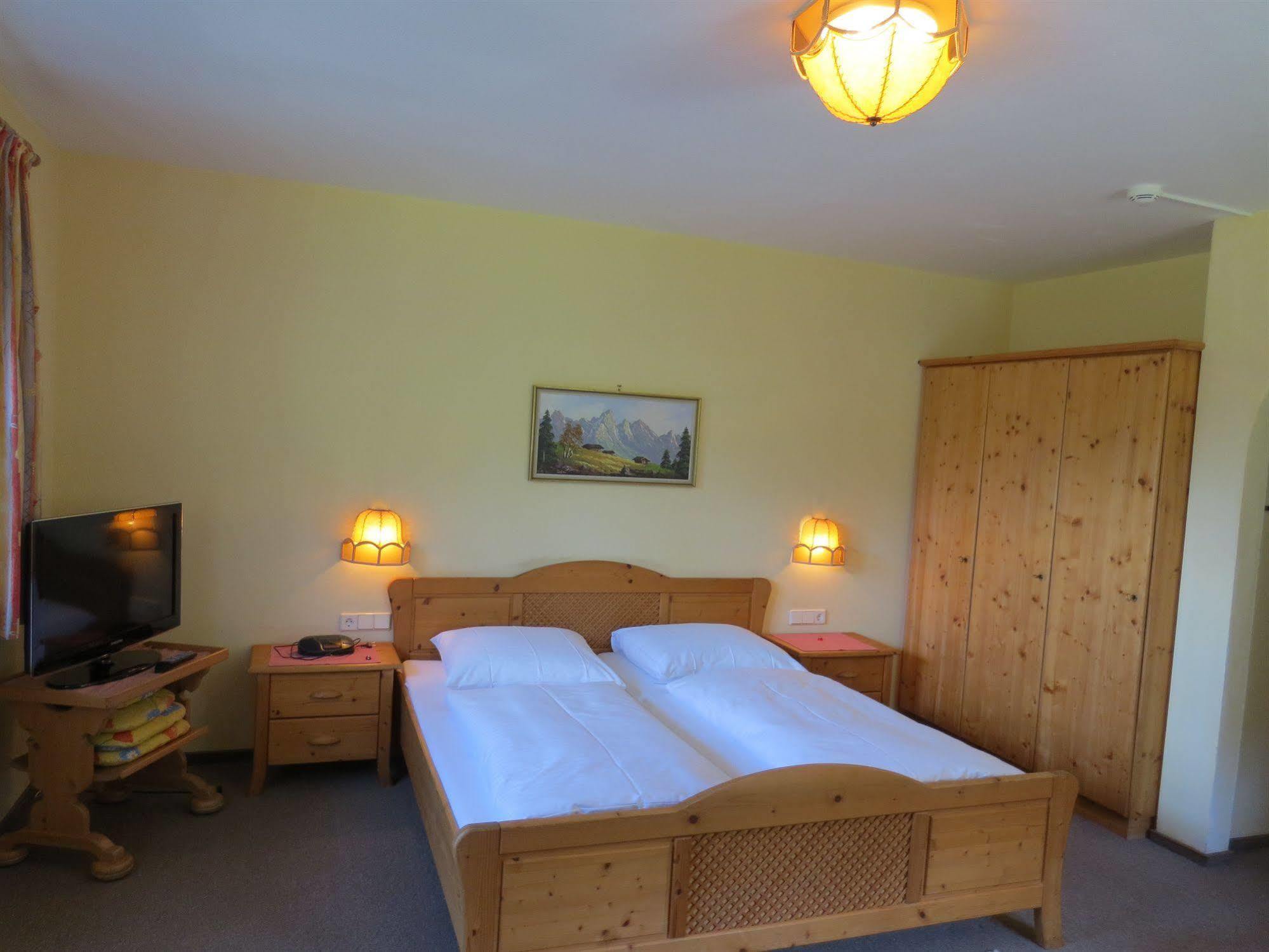 Hotel Kraftquelle Schlossblick Angerberg  Екстер'єр фото